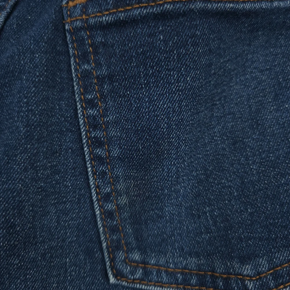 DKNY Dark Wash Denim Skirt Size 2